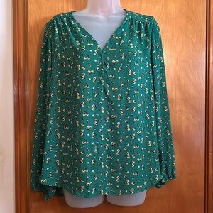 Green and Floral Long Sleeve Blouse